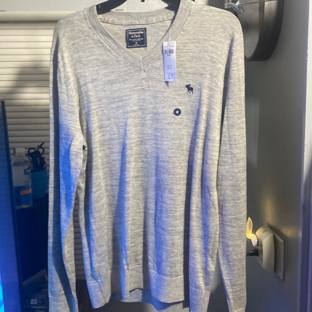 Abercrombie & Fitch V-Neck Sweater